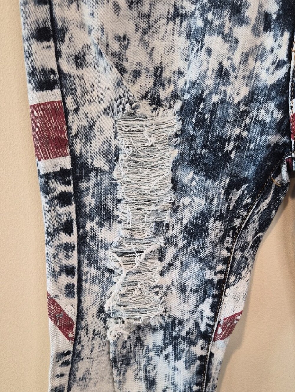 Machine British Flag Ripped Jeans - Picture 7 of 16